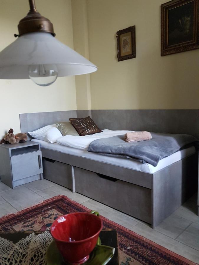 Ketbodonyi Apartments Eksteriør bilde