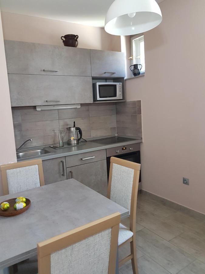 Ketbodonyi Apartments Eksteriør bilde